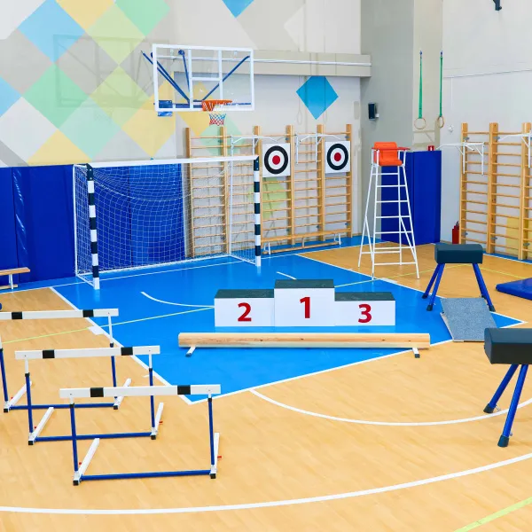 Щит баскетбольный игровой (монолитный поликарбонат) 1050х1800 мм ZAVODSPORTA за 47&nbsp;600 ₽ в Ярославле