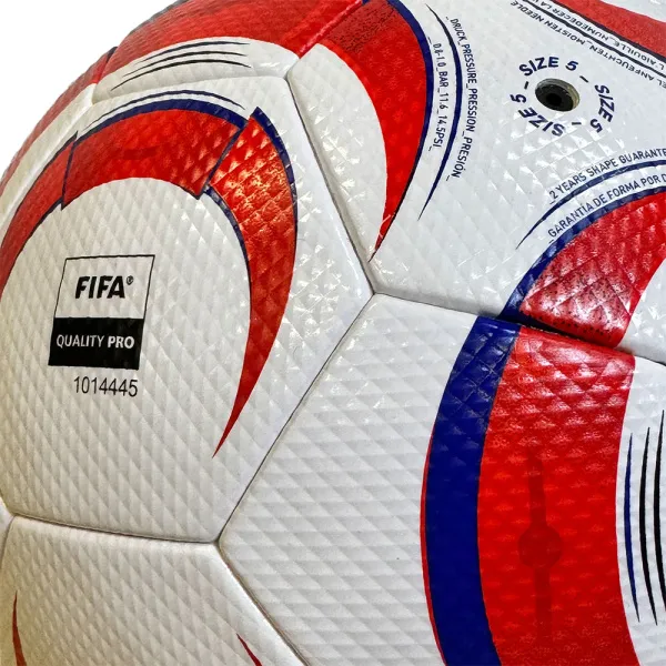 Мяч футб. ADIDAS Tiro Competition JW1534, р.5, FIFA Pro, 32 пан., ПУ, термосшивка, бело-красный за 7&nbsp;036.30 ₽ в Ярославле