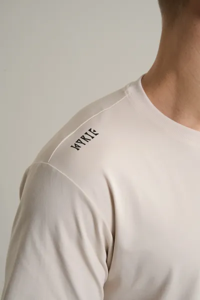 809472001772111438-1440503_12