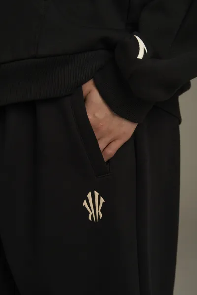 915926001763387512-1435278_19